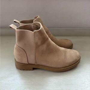 Esprit Women’s Tan Suede Ankle Boots - Size 7